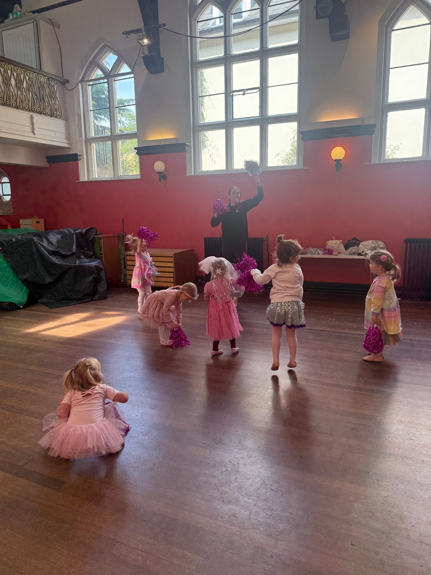 Pre-school dance at The Village School of Dance in Wimbledon